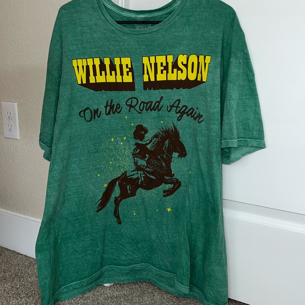 Urban Outfitters Willie Nelson Tee